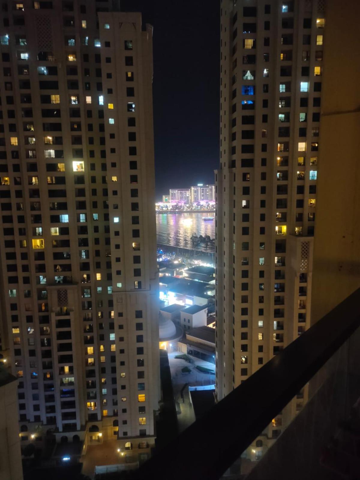 Ahlan New Horizon Marina Beach Jbr Dubai Exterior foto